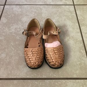 Mikoleon Leather Huaraches